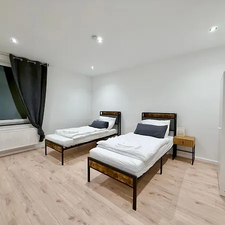 Frisch Saniertes Business 