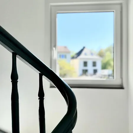 Frisch Saniertes Business 