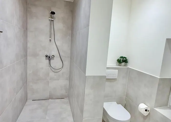 Frisch Saniertes Business Profi Paul *